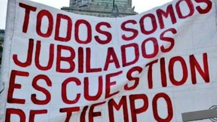 El Presupuesto 2026 confirma que los jubilados solo recibirán aumentos por inflación y que el bono de $70 mil para la mínima seguirá congelado, pese a la pérdida del poder adquisitivo.