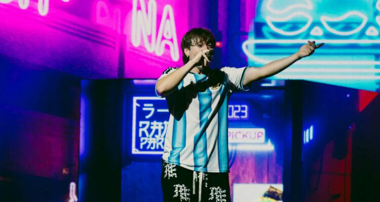 Paulo Londra y un regreso triunfal a la “maldita ciudad” que lo vio nacer Paulo Londra brilló en su regreso a Córdoba después de seis años. Ph: gentileza Radiofónica web