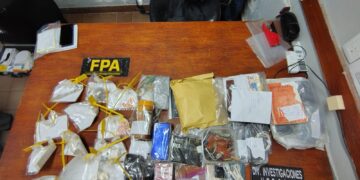 Elementos secuestrados durante el allanamiento en el Establecimiento Penitenciario N.º 5 de Villa María