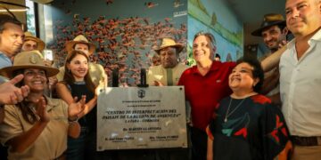 Llaryora inauguró el Centro de Interpretación de Ansenuza