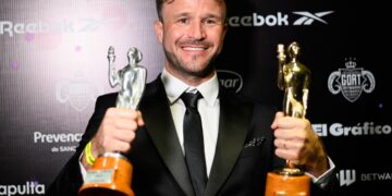 Agustín Canapino se llevó el Oro por segunda vez y cerró un año espectacular