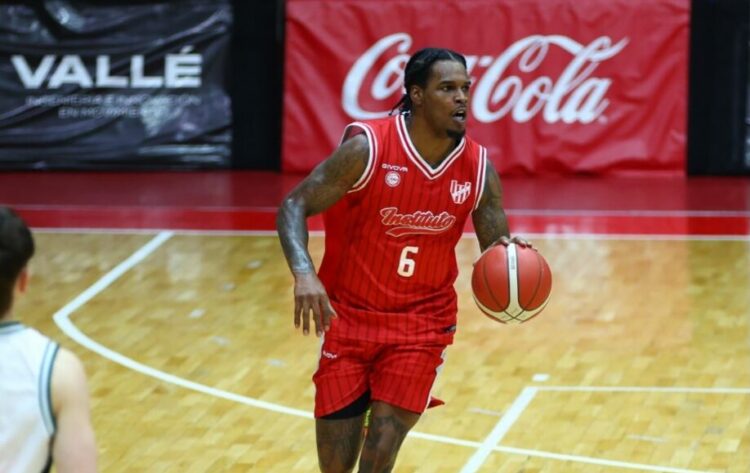 Ahmed Hill no seguirá en Instituto y ya buscan reemplazo