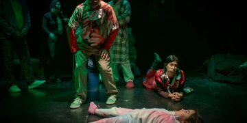 Noche de los Teatros, el telón continua levantado