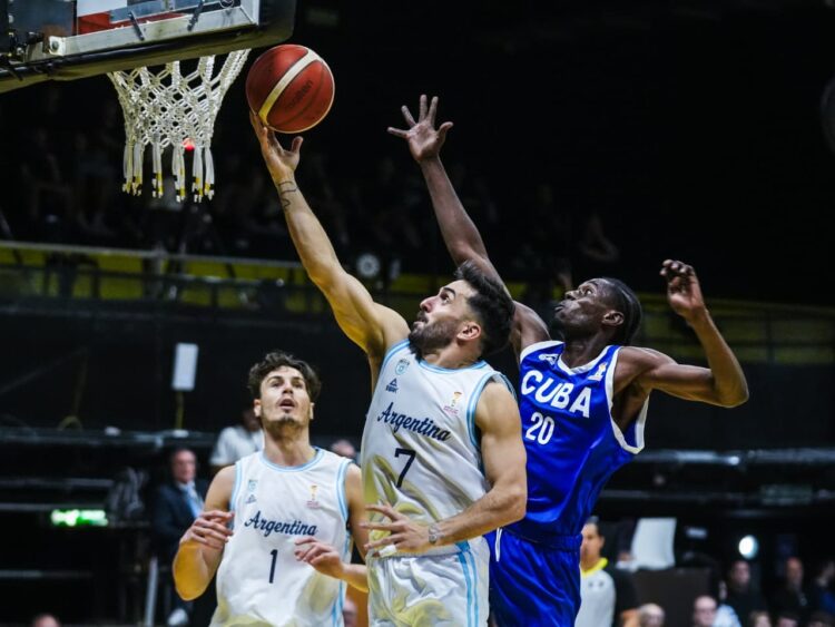 Argentina barrió a Cuba y cerró una ventana perfecta Argentina demostró solidez e impuso condiciones frente a Cuba.