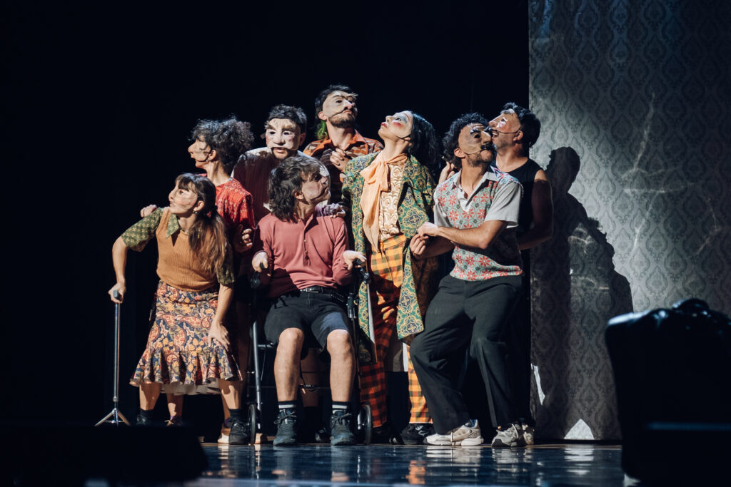 El Elenco Municipal de Danza Teatro celebra 20 años con la obra “Ascochinga, la vida todavía”