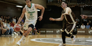 Atenas busca cortar la sequía: recibe a Racing de Chivilcoy en un duelo clave por la permanencia Atenas busca cortar la sequía: recibe a Racing de Chivilcoy en un duelo clave por la permanencia