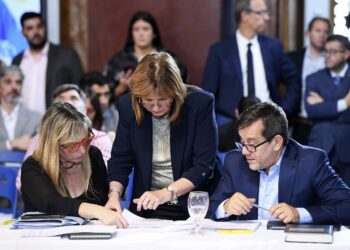 El Senado sacará el dictamen de la Reforma Laboral, pero el debate en el recinto pasa a febrero