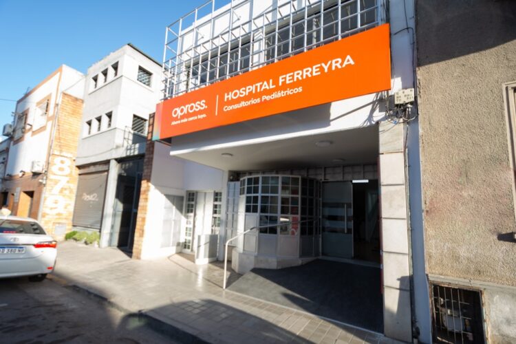 APROSS habilitó un circuito especial en el Hospital Ferreyra para que niños y adolescentes gestionen de manera ágil el Certificado Único de Salud, requisito obligatorio para el ingreso al ciclo lectivo en Córdoba.