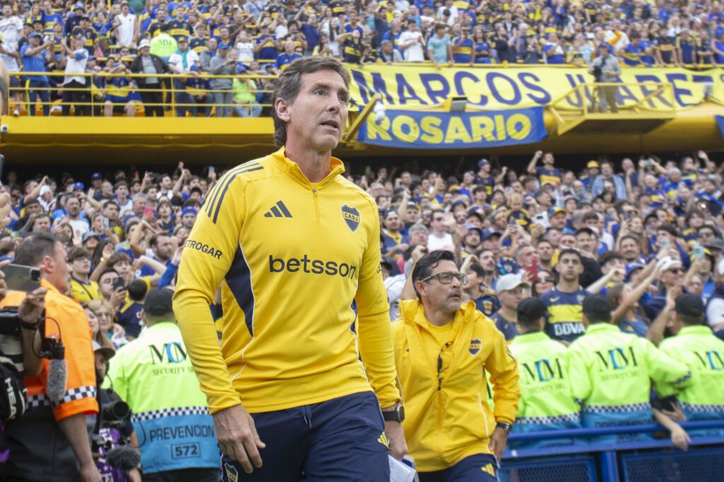Claudio Úbeda seguirá como entrenador de Boca Juniors en 2026