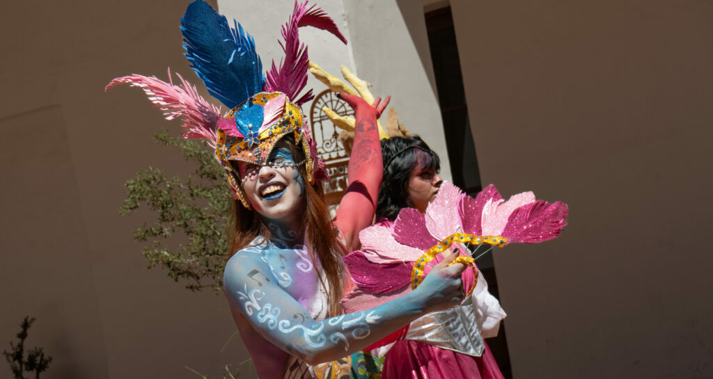 "Unquillo es cultura y un pueblo de artistas", celebró Valli en la apertura de los Corsos 2026