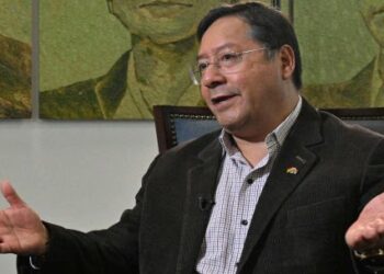 Detuvieron al ex presidente Luis Arce