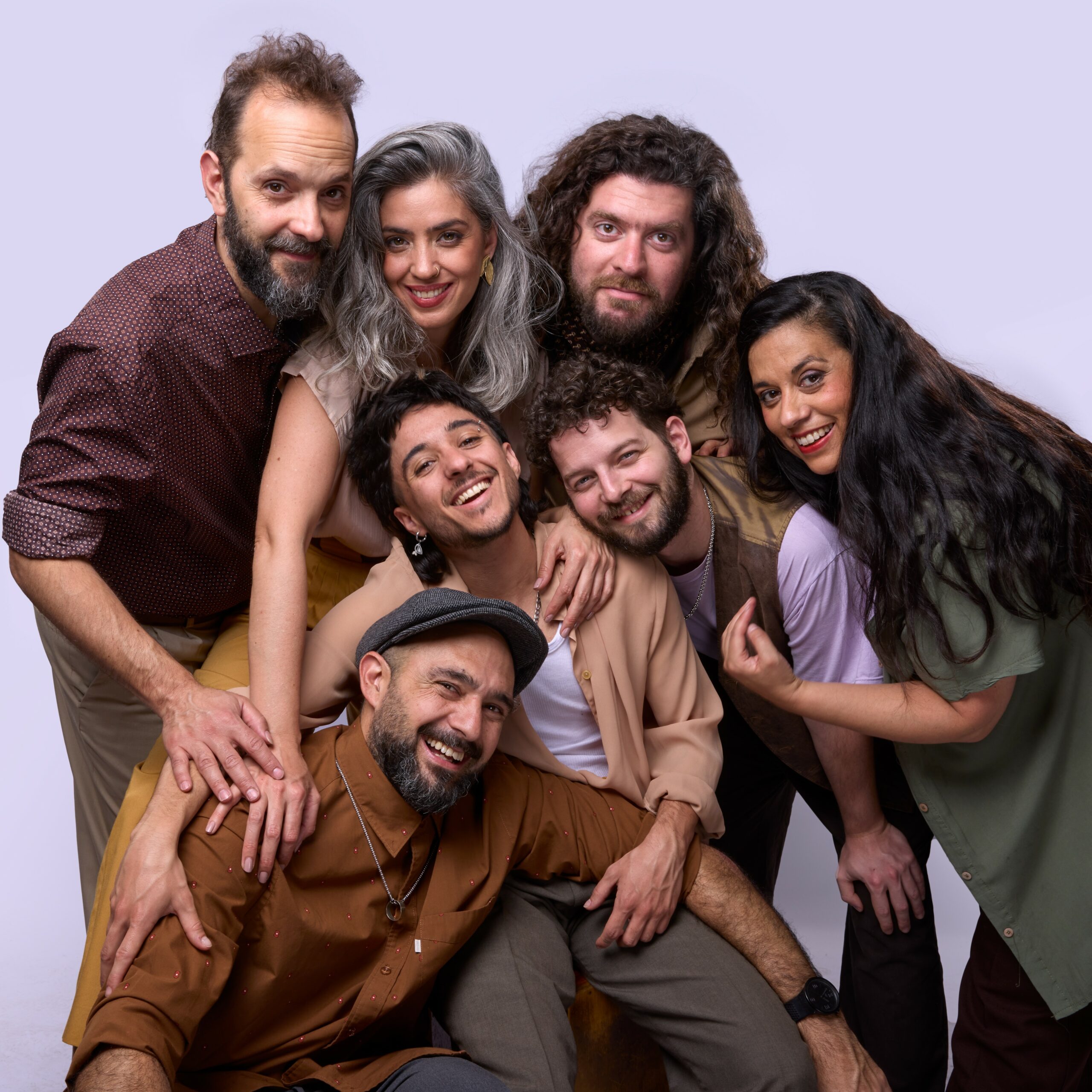 Los Besos, Toch y Duratierra protagonistas del Festi de la Sidre en Villa General Belgrano Los Besos, Toch y Duratierra protagonistas del Festi de la Sidre en Villa General Belgrano