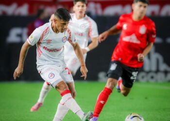 El “Bicho” tiene hoja de ruta: debutará en el repechaje ante un grande de Ecuador