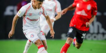 El “Bicho” tiene hoja de ruta: debutará en el repechaje ante un grande de Ecuador El “Bicho” tiene hoja de ruta: debutará en el repechaje ante un grande de Ecuador