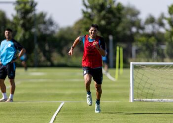 El Pirata intensifica la puesta a punto y avanza por un lateral derecho