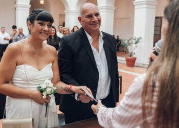 El nuevo servicio que brinda la Municipalidad de Córdoba permite que las parejas celebren la unión civil en lugares emblemáticos de la ciudad.