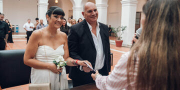 El nuevo servicio que brinda la Municipalidad de Córdoba permite que las parejas celebren la unión civil en lugares emblemáticos de la ciudad.