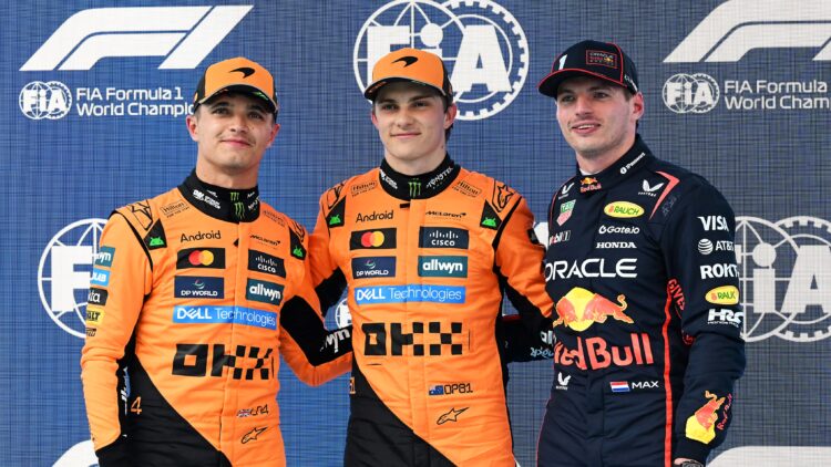 De izquierda a derecha: Lando Norris, Oscar Piastri y Max Verstappen.