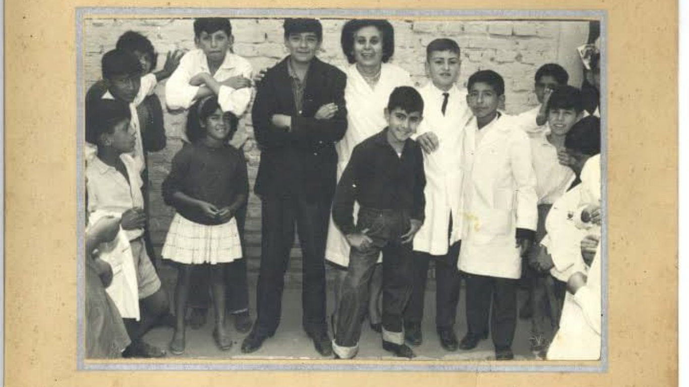 Entregan el premio Otilia Argañaraz en una jornada artística en Plaza San Martín Entregan el premio Otilia Argañaraz en una jornada artística en Plaza San Martín