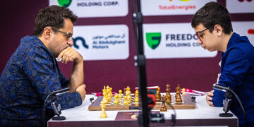 Faustino Oro y Candela Francisco se lucieron en el debut del Mundial de Blitz