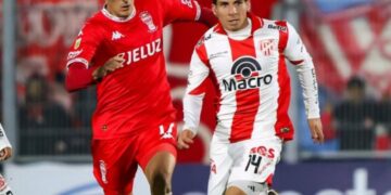 Francis Mac Allister se despidió de Instituto: La Gloria queda para siempre Francis Mac Allister se despidió de Instituto: La Gloria queda para siempre