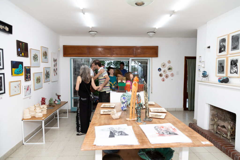 Más de 50 artistas llenan de color y creatividad Casa Cascón Más de 50 artistas llenan de color y creatividad Casa Cascón