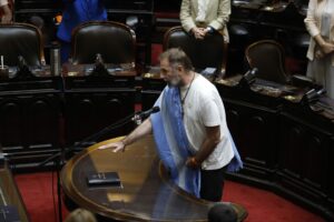 La avanzada libertaria, la fuga del PRO y el quiebre peronista reconfiguran el Congreso