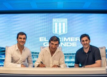 Costas continuará en Racing hasta 2028