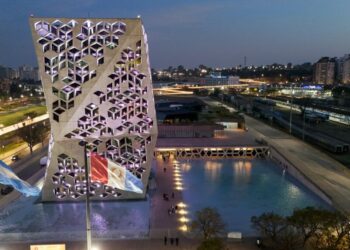 La Provincia informó el pago de dos compromisos de deuda.