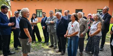 El tribunal del Juicio a las Juntas visitó “La Perla” en una jornada de memoria y reflexión La actividad sirvió de antesala al título de Doctor Honoris Causa que les otorgó la UNC a 40 años de la emblemática sentencia.