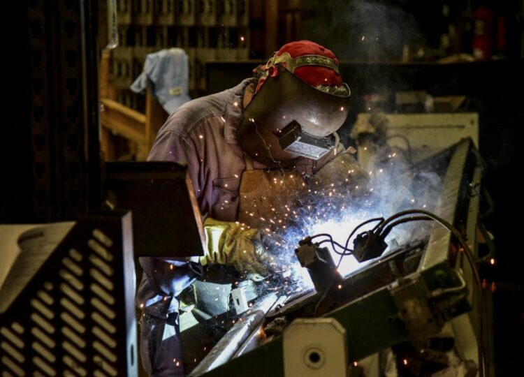 La actividad económica volvió a caer en noviembre Actividad económica