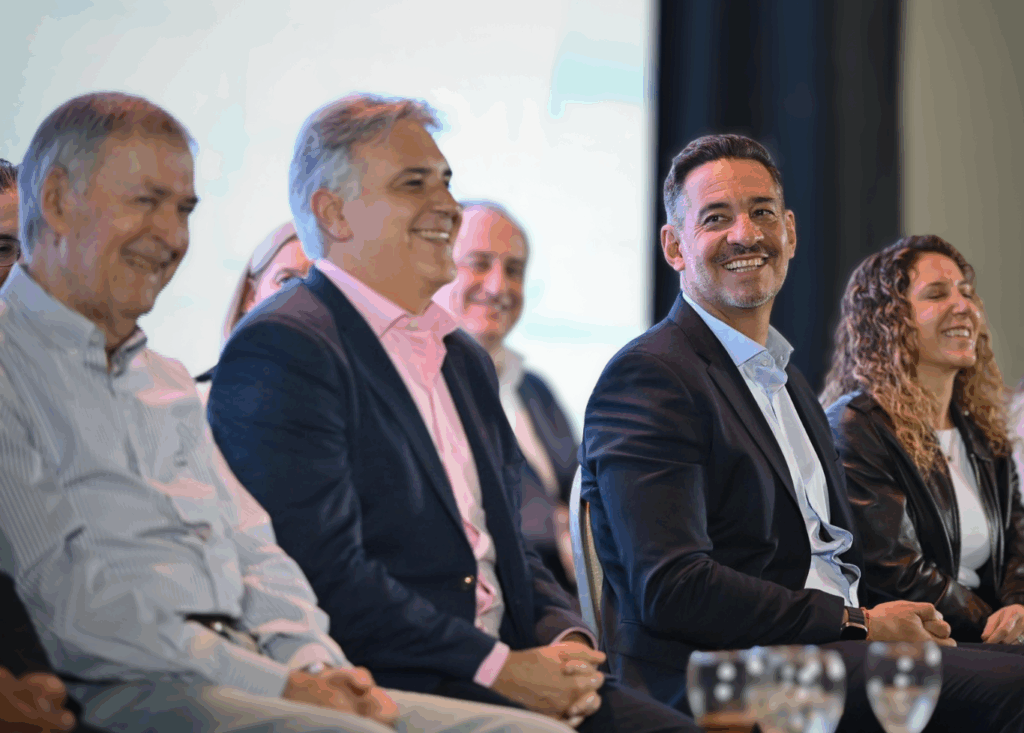 Llaryora mueve el tablero y crea un nuevo ministerio para reforzar la gestión territorial