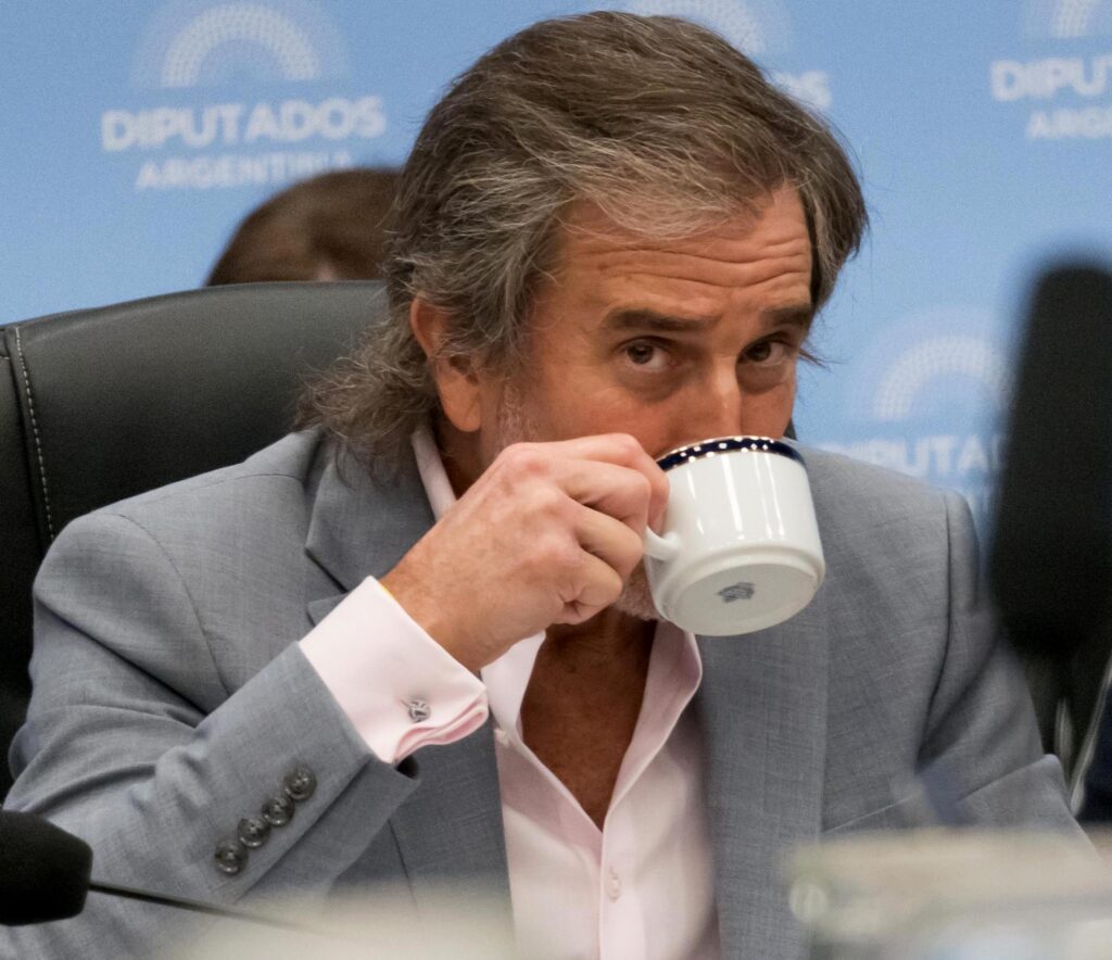 El oficialismo busca frenar el Presupuesto en el Senado por falta de apoyo El oficialismo busca frenar el Presupuesto en el Senado por falta de apoyo