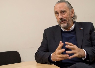 Marconi apuntó contra Tapia y sostuvo que Estudiantes fue campeón por “torpezas” de la AFA Guillermo Marconi cuestionó con dureza la gestión de Claudio “Chiqui” Tapia en la AFA y aseguró que errores dirigenciales y disciplinarios incidieron en el título de Estudiantes de La Plata.