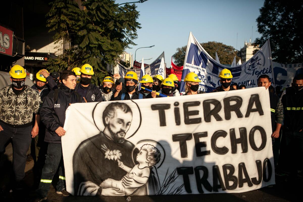 "Los movimientos populares son una respuesta colectiva, organizada y solidaria a los problemas que derivan de la exclusión", señalan desde el Movimiento de Trabajadores Excluidos.