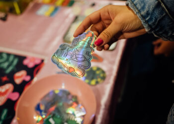 La Navidad habla en cordobés con diseño, color y artesanía local