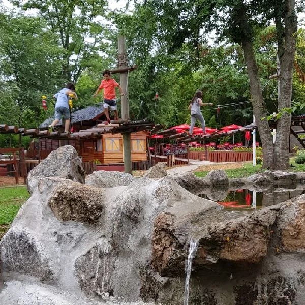 Quaras obtuvo el premio Bitácora de Plata 2025 Parque de Montaña Quaras, en el corazón de Villa General Belgrano.