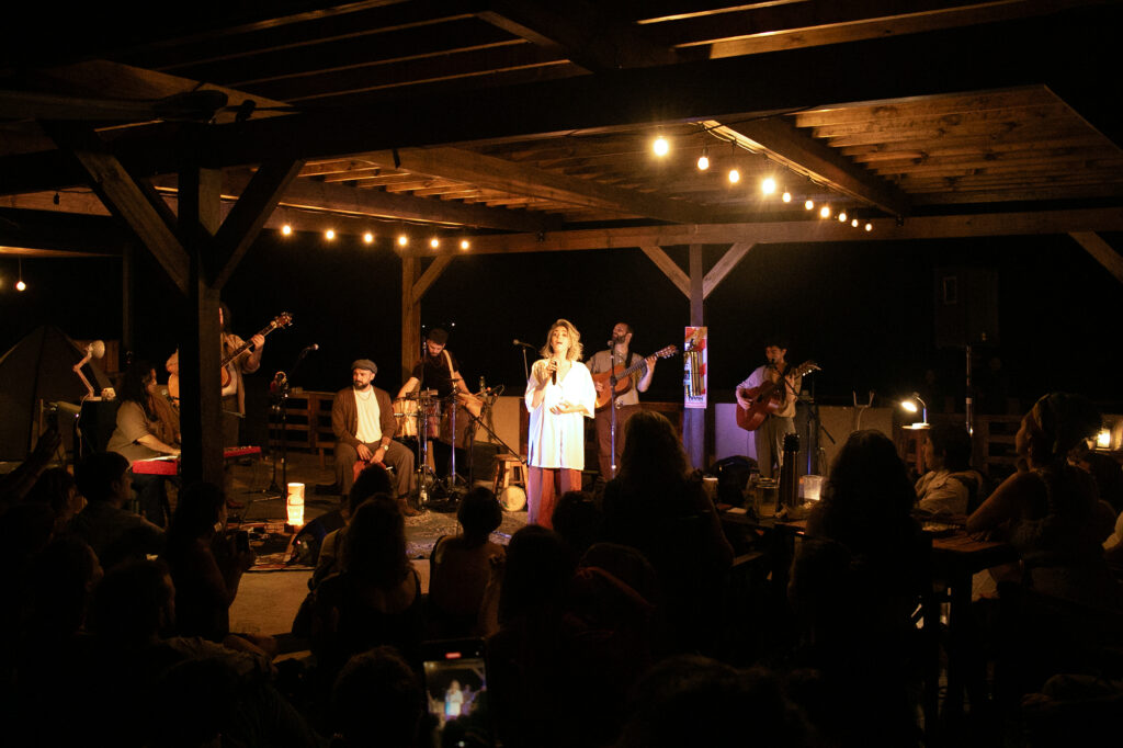 Los Besos, Toch y Duratierra protagonistas del Festi de la Sidre en Villa General Belgrano Los Besos, Toch y Duratierra protagonistas del Festi de la Sidre en Villa General Belgrano