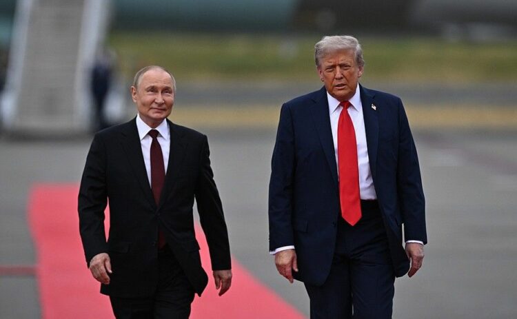 Trump expresó a Putin su malestar por el ataque ucraniano con drones Trump y Putin en el encuentro que mantuvieron en Alaska, en agosto pasado.