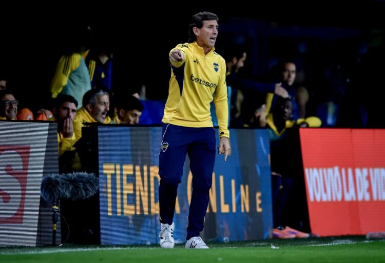 Claudio Ubeda tiene altas chances de permanecer en el cargo.