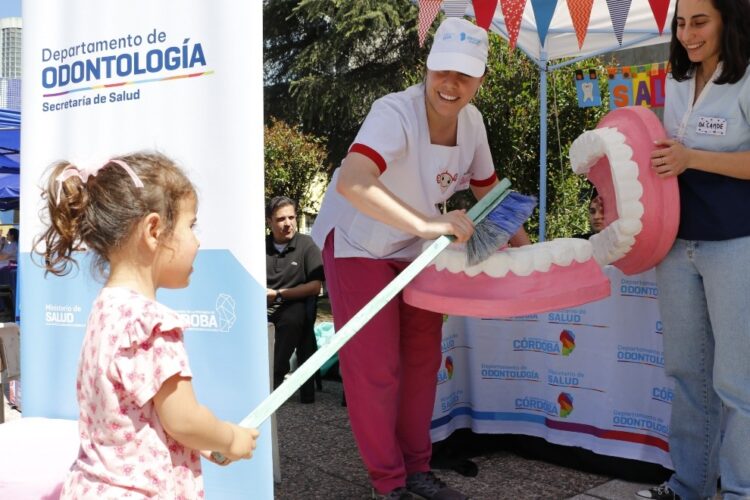 Este viernes por el día internacional del cáncer bucal: controles gratuitos y una feria de salud Controles y consejerías para prevenir el cáncer bucal en una jornada de concientización.