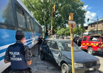 Choque en el Tren de las Sierras y un menor herido en Deán Funes