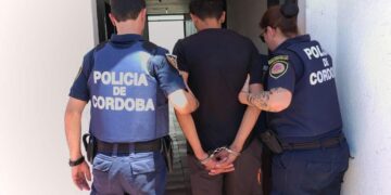 Cuatro detenidos tras una serie de allanamientos por robos en Cruz del Eje Cuatro detenidos tras una serie de allanamientos por robos en Cruz del Eje
