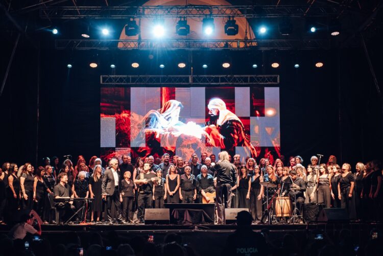 Jairo y la Misa Criolla reunieron a más de 12 mil personas frente a la Catedral