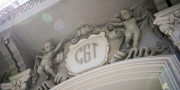 La CGT convocó a una movilización nacional el 18 de diciembre contra la reforma laboral La CGT convocó a una movilización nacional el 18 de diciembre contra la reforma laboral