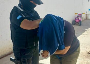 Efectivos de la FPA durante el megaoperativo antidroga.