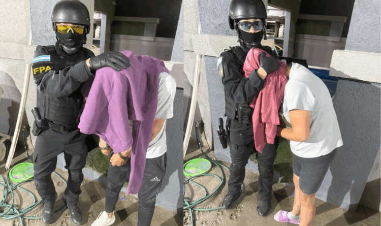 Aprehendieron a tres hombres de 33, 34 y 42 años, y a dos mujeres de 27 y 28.