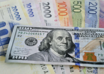 El dólar hoy: el blue ronda los $1.530, y el oficial avanza levemente