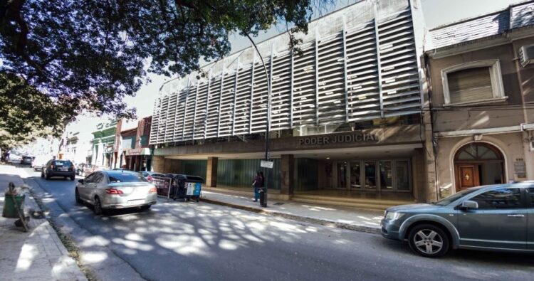 El tribunal sostuvo que la Ley 11.087 no afecta de manera directa el haber previsional ni vulnera garantías constitucionales.