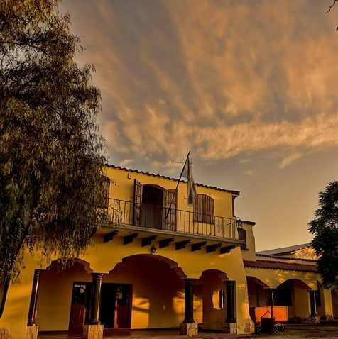 Escondan al senador Luis Agustín Carnevale